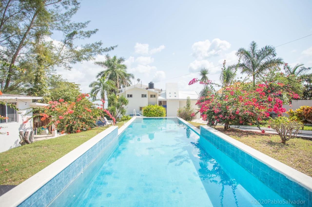 Casa Sol Y Luna Bacalar Bed and Breakfast Buitenkant foto